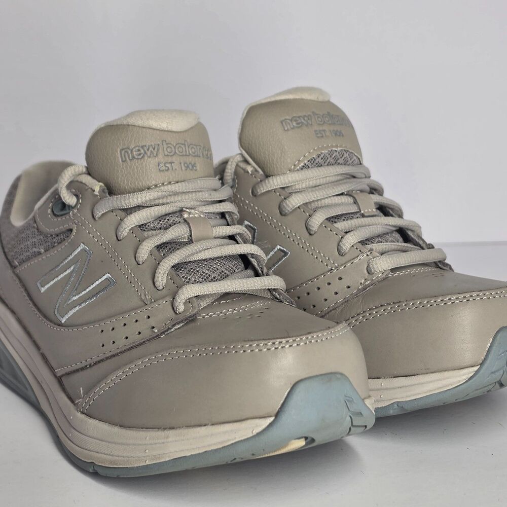 New Balance 928 Women's 6 Wide D Gray Leather Walking Shoes Rollbar